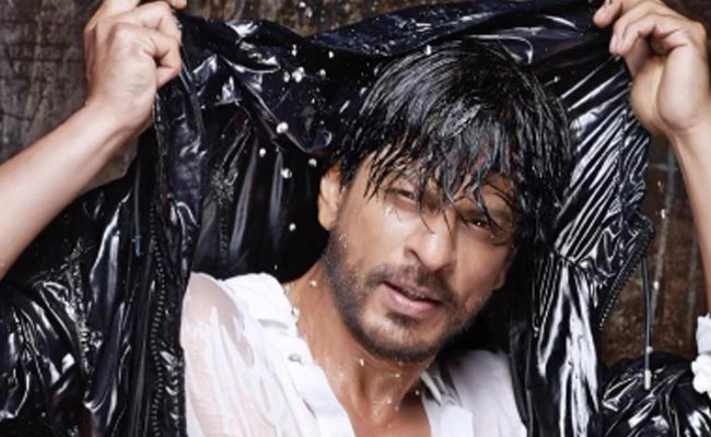 A Reminder That Shah Rukh Khan Is Dabboo Ratnani's "Favourite" - See BTS Post