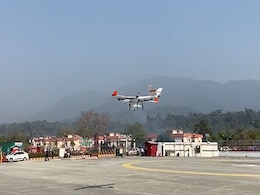 ...जब दवा लेकर उड़ा ड्रोन, AIIMS ऋषिकेश से टिहरी गढ़वाल तक का 2 घंटे का सफर 30 मिनट में किया तय ...जब दवा लेकर उड़ा ड्रोन, AIIMS ऋषिकेश से टिहरी गढ़वाल तक का 2 घंटे का सफर 30 मिनट में किया तय
