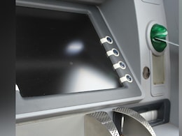 Thieves Try To Steal ATM In Maharashtra Using SUV, Fail. Case Registered Thieves Try To Steal ATM In Maharashtra Using SUV, Fail. Case Registered