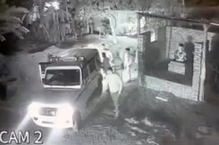 On Camera, Bihar Cops Drag, Arrest Father Of Soldier Who Died In Galwan On Camera, Bihar Cops Drag, Arrest Father Of Soldier Who Died In Galwan