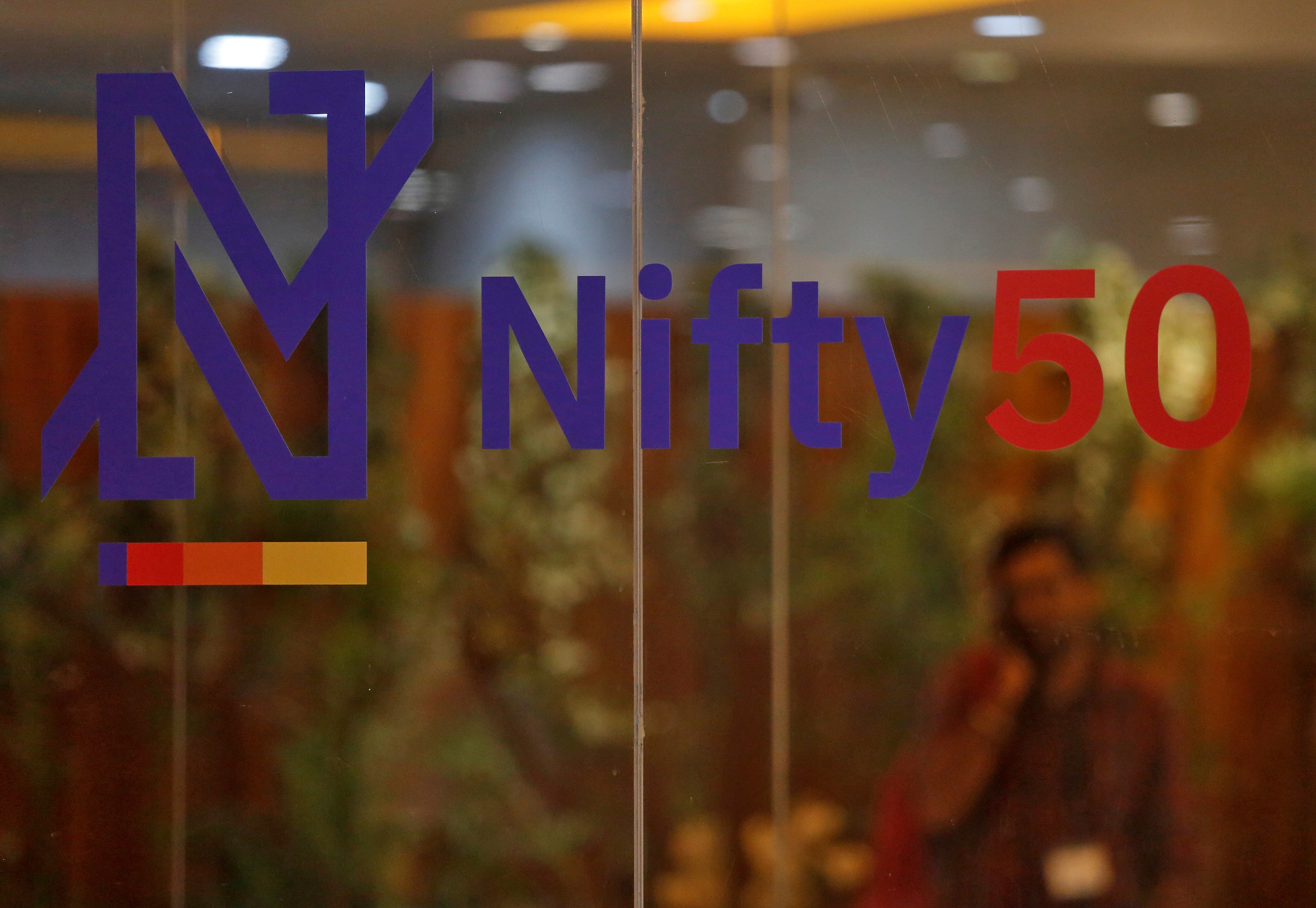 Fall In IT Stocks Pushes Nifty 50 Below Key Technical Level