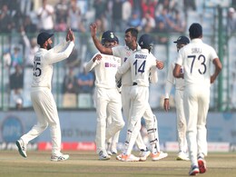 ICC Test Bowling Rankings: अश्विन का विश्व क्रिकेट में धमाका, एंडरसन को पछाड़ कर बने दुनिया के नंबर वन गेंदबाज ICC Test Bowling Rankings: अश्विन का विश्व क्रिकेट में धमाका, एंडरसन को पछाड़ कर बने दुनिया के नंबर वन गेंदबाज