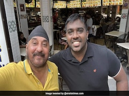 2 Indian-Origin Men Recognised In Singapore For Feeding Ukraine Refugees 2 Indian-Origin Men Recognised In Singapore For Feeding Ukraine Refugees