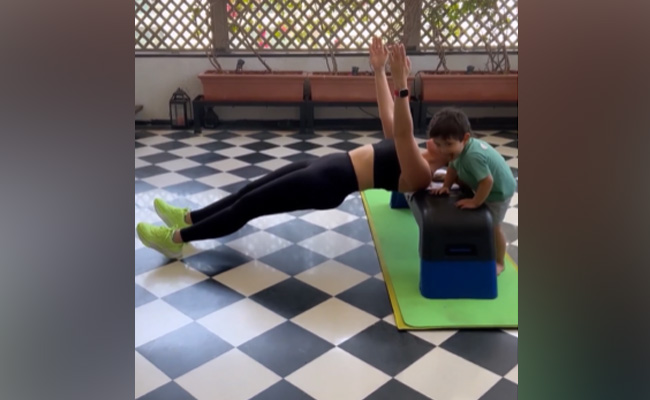 In Kareena Kapoor's Workout Video, Little Jeh Steals The Show