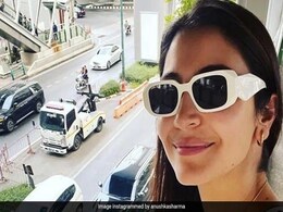 Anushka Sharma Pics: बैंकॉक की सड़कों पर दिखीं अनुष्का शर्मा,  सोशल मीडिया पर शेयर की तस्वीर Anushka Sharma Pics: बैंकॉक की सड़कों पर दिखीं अनुष्का शर्मा,  सोशल मीडिया पर शेयर की तस्वीर