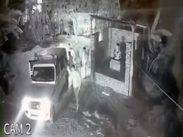 On Camera, Bihar Cops Drag, Arrest Father Of Soldier Who Died In Galwan On Camera, Bihar Cops Drag, Arrest Father Of Soldier Who Died In Galwan
