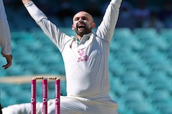 दूसरे टेस्ट में चमक बिखेरने को तैयार Nathan Lyon दूसरे टेस्ट में चमक बिखेरने को तैयार Nathan Lyon