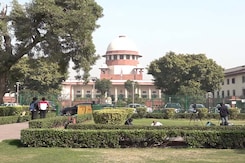 Supreme Court To Hear Request For Framing Menstrual Leaves Rule On Feb 24 Supreme Court To Hear Request For Framing Menstrual Leaves Rule On Feb 24