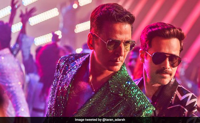 <i>Selfiee</i> Box Office Collection Day 2: Akshay Kumar-Emraan Hashmi's Film Struggles, Earns Rs 3.80 Crore