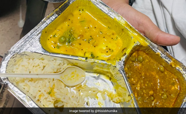 "Tastes Like Food For Prisoners": Passenger Complains About Train Food, Railways Responds