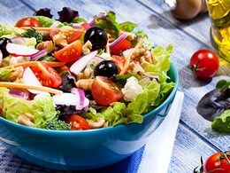 Savour The Taste Of Weight Loss: Try This Tasty Desi Protein Salad Recipe
