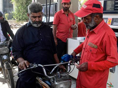 'On The Brink Of Collapse': Pakistan Oil Industry's SOS Ahead Of IMF Meet