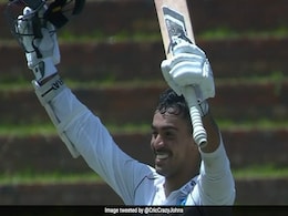 शिवनारायण चंद्रपॉल के बेटे ने दोहरा शतक लगाकर टेस्ट क्रिकेट में रच दिया इतिहास, अपने तीसरे ही मैच में कर दिया ऐतिहासिक कारनामा शिवनारायण चंद्रपॉल के बेटे ने दोहरा शतक लगाकर टेस्ट क्रिकेट में रच दिया इतिहास, अपने तीसरे ही मैच में कर दिया ऐतिहासिक कारनामा