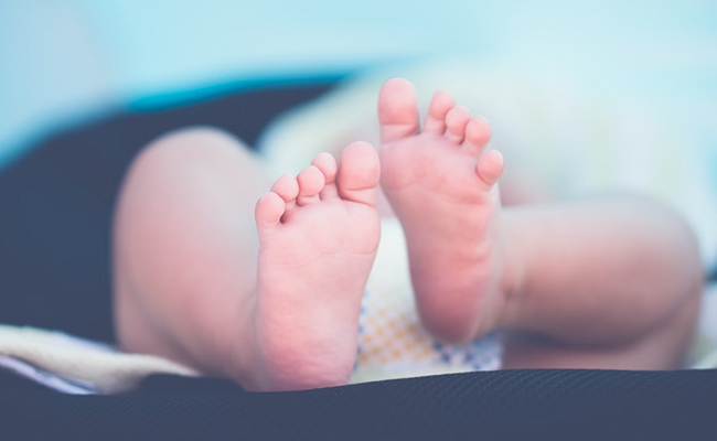 Australian Sperm Donor Used Fake Names, Fathered Over 60 Children