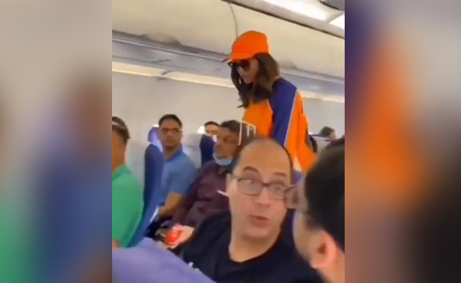 Viral: Deepika Padukone Thrills The Internet By Flying Economy