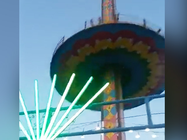 अजमेर में कई फीट से नीचे गिरा टावर झूला, देखें- डरावना VIDEO