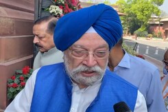 "Getting Ass To Run Horse's Race": Minister Hardeep Puri Jabs Rahul Gandhi "Getting Ass To Run Horse's Race": Minister Hardeep Puri Jabs Rahul Gandhi