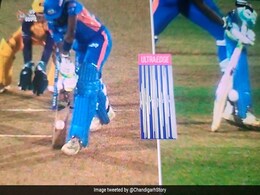 WPL में देखने को मिला DRS  ब्लंडर! क्रिकेट इतिहास में पहली बार हुआ कुछ ऐसा, देखकर पकड़ लेंगे माथा WPL में देखने को मिला DRS  ब्लंडर! क्रिकेट इतिहास में पहली बार हुआ कुछ ऐसा, देखकर पकड़ लेंगे माथा