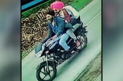 On Day 5 Of Crackdown, Cops Find Bike On Which Amritpal Singh Fled On Day 5 Of Crackdown, Cops Find Bike On Which Amritpal Singh Fled