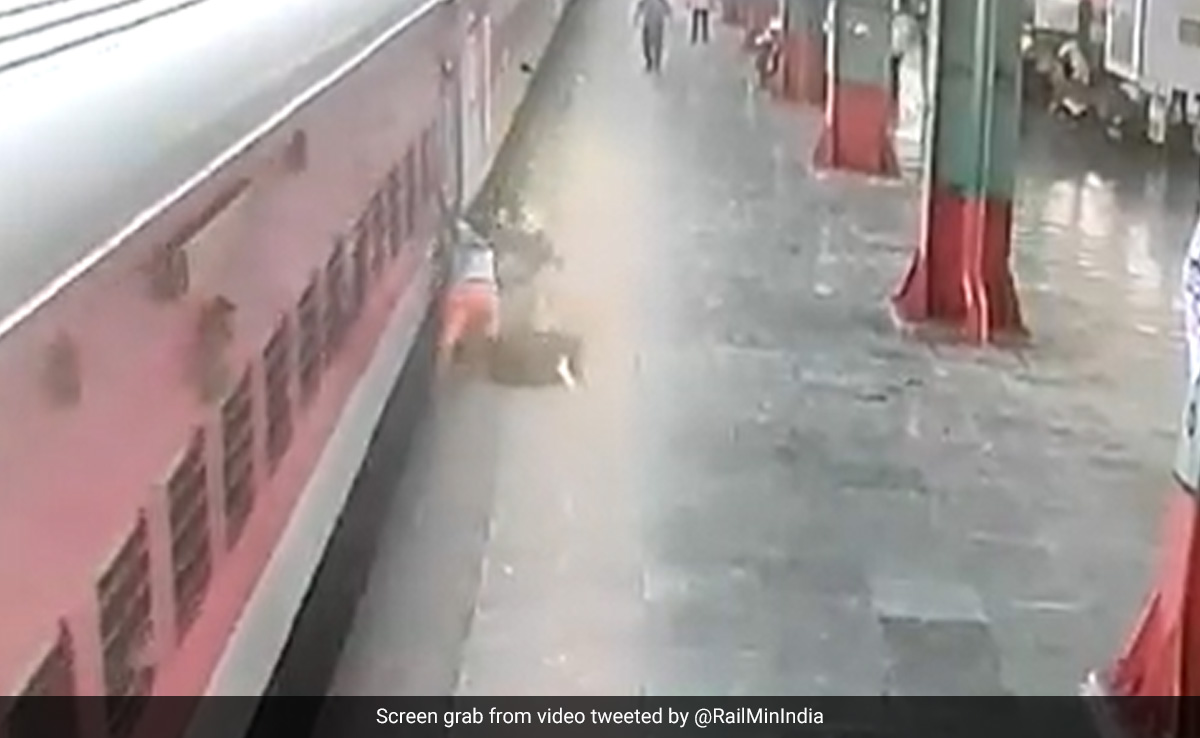 Video: Man Falls While Trying To Board Moving Train, Alert Cop Comes To Rescue