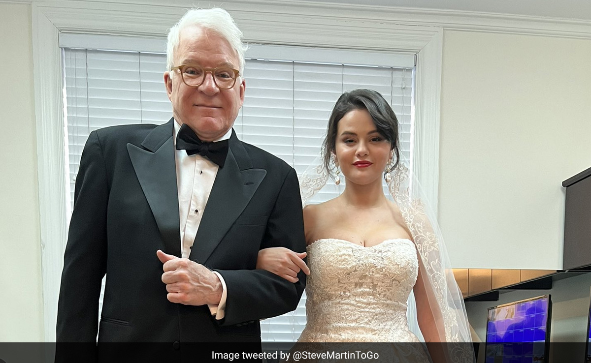 Selena Gomez And Steve Martin Had This Much Fun At <i>Only Murders In The Building 3</i>  Shoot