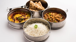 Does Your Tiffin Box Have A Pungent Odour? 5 Easy Tips To Get Rid Of It