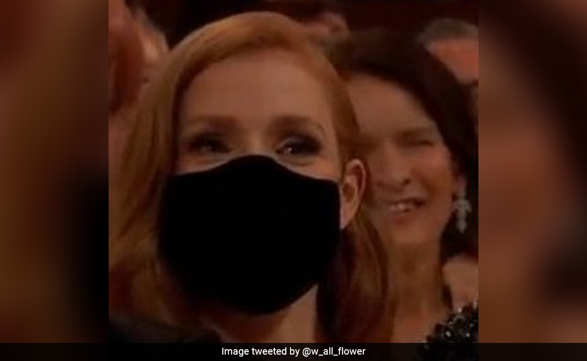 Oscars 2023: Jessica Chastain Gets A Shout Out From The Internet For Wearing A Mask