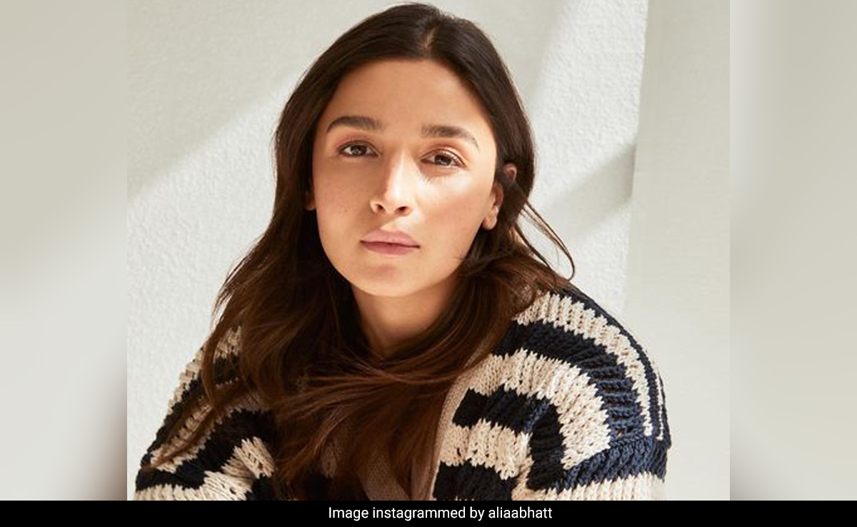 आलिया भट्ट को इस डायरेक्टर ने ऑडिशन में कर दिया था रिजेक्ट, आज उन्हीं की फेवरेट एक्ट्रेस बन गई हैं बॉलीवुड की 'गंगूबाई'