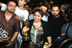 <i>The Elephant Whisperers</i> Producer Guneet Monga Returns To Mumbai After Big Oscar Win <i>The Elephant Whisperers</i> Producer Guneet Monga Returns To Mumbai After Big Oscar Win