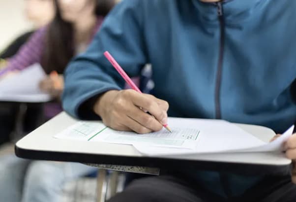 UP में असिस्टेंट प्रोफेसर की भर्ती परीक्षा निरस्त, योगी सरकार का बड़ा फैसला