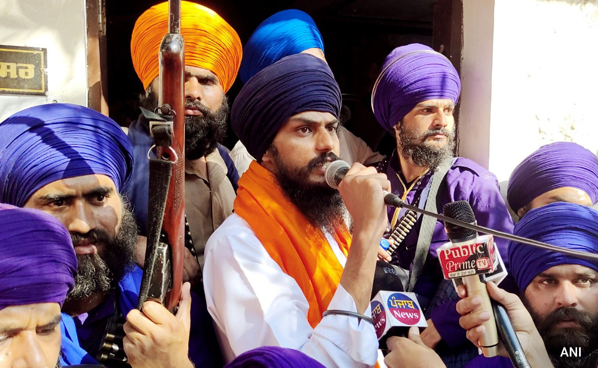 Poll Body Accepts Separatist Amritpal Singh's Nomination To Contest From Punjab