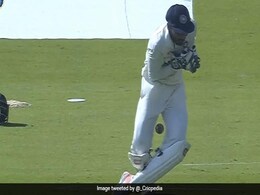 IND vs AUS 4th Test: केएस भरत ने छोड़ा आसान सा कैच को फैंस को याए आए पंत, सोशल मीडिया पर आई मीम्स की बाढ़ IND vs AUS 4th Test: केएस भरत ने छोड़ा आसान सा कैच को फैंस को याए आए पंत, सोशल मीडिया पर आई मीम्स की बाढ़