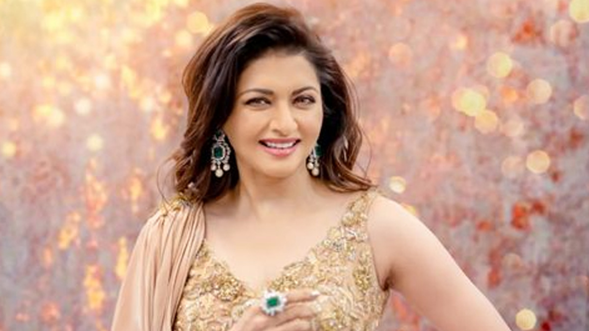 Bhagyashree Spills Her Love For Rasam, Calls It "Soup for The Soul"