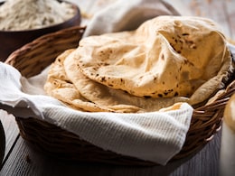Stale Chapatis Benefits: बासी रोटी खाने के फायदे जान चौक जाएंगे आप, जानें कैसे करें सेवन Stale Chapatis Benefits: बासी रोटी खाने के फायदे जान चौक जाएंगे आप, जानें कैसे करें सेवन