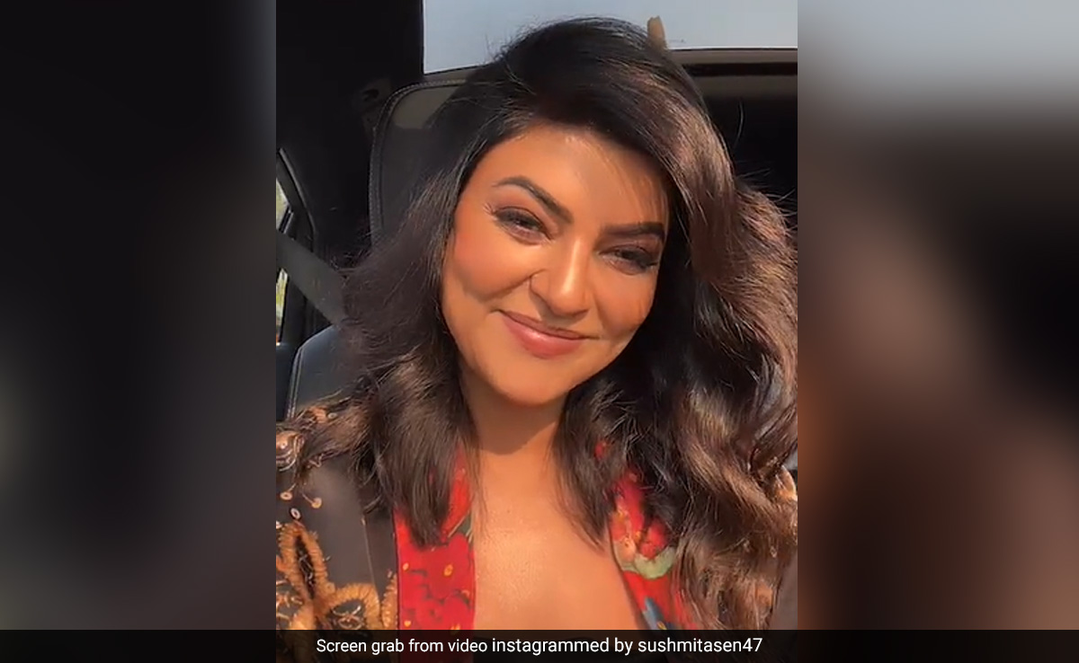 Sushmita Sen On Walking The Ramp At Lakme Fashion Week After Suffering From Heart Attack: "Feeling So Happy"