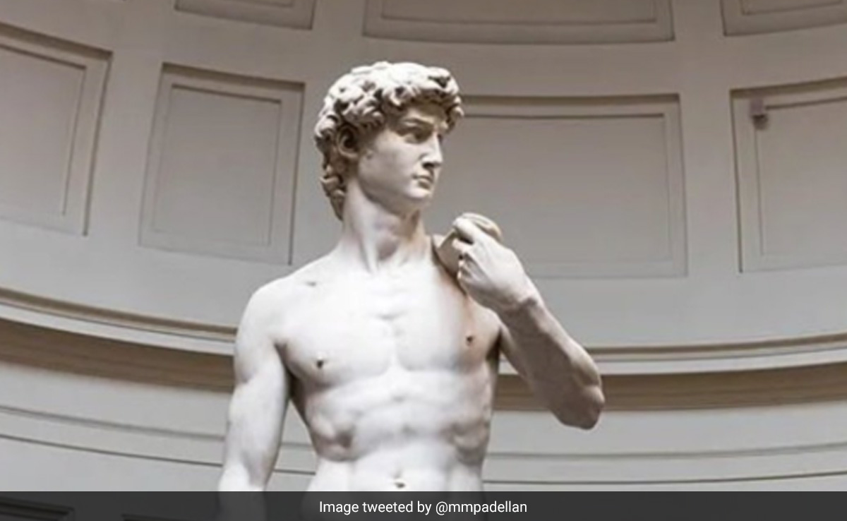 US Principal Forced To Resign After Failing To Notify Parents About Lesson On Michelangelo's Statue