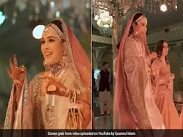 पाकिस्तानी दुल्हन ने ‘जलेबी बेबी’ गाने पर किया ऐसा डांस, आंखे फाड़ देखता रहा दूल्हा, लोग बोले- किस्मत वाला है... पाकिस्तानी दुल्हन ने ‘जलेबी बेबी’ गाने पर किया ऐसा डांस, आंखे फाड़ देखता रहा दूल्हा, लोग बोले- किस्मत वाला है...