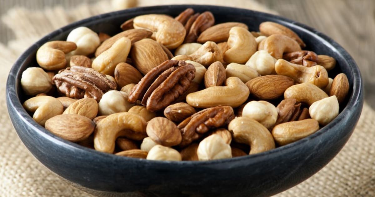 Benefits Of Eating Overnight Soaked Dry Fruits On An Empty Stomach