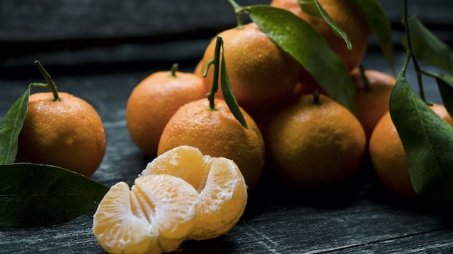 Oranges have a high water content, helping to keep the body hydrated during dry winter months