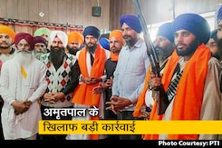 पंजाब पुलिस की बड़ी तैयारी, अमृतपाल के 78 सहयोगी हिरासत में.... पंजाब पुलिस की बड़ी तैयारी, अमृतपाल के 78 सहयोगी हिरासत में....