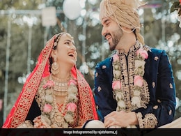 रुबीना दिलैक की बहन ज्योतिका ने बॉयफ्रेंड संग लिए सात फेरे, दुल्हन के जोड़े में सामने आई तस्वीर  रुबीना दिलैक की बहन ज्योतिका ने बॉयफ्रेंड संग लिए सात फेरे, दुल्हन के जोड़े में सामने आई तस्वीर