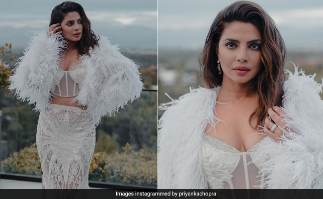 Vision In White, Priyanka Chopra Gloriously Enters The Oscars Mood In A Corset Gown
