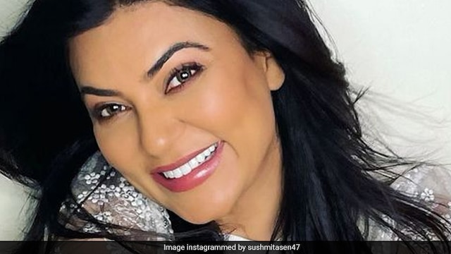 In her routine, Sushmita focuses on compound exercises that engage multiple muscle groups at once