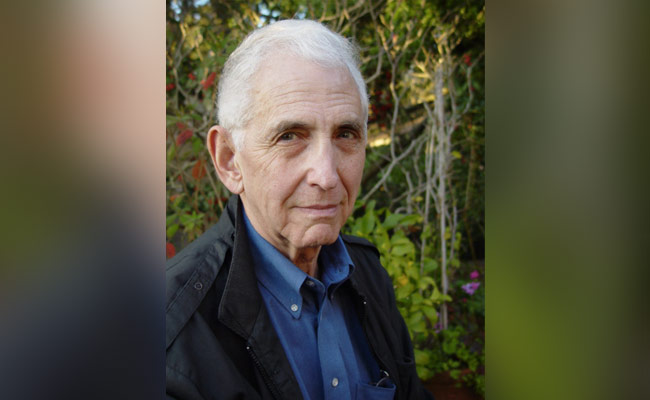 Pentagon Papers Whistleblower Diagnosed With Terminal Cancer