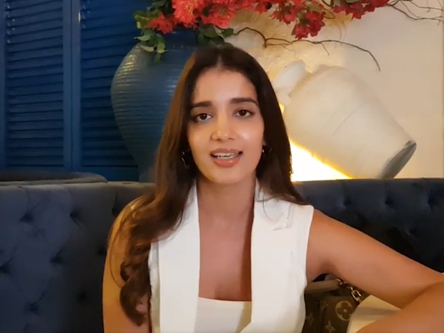 Arpita Mehta On Her Summery Holiday Fashion And Effortless Hair To Match With Dyson at Lakme Fashion Week