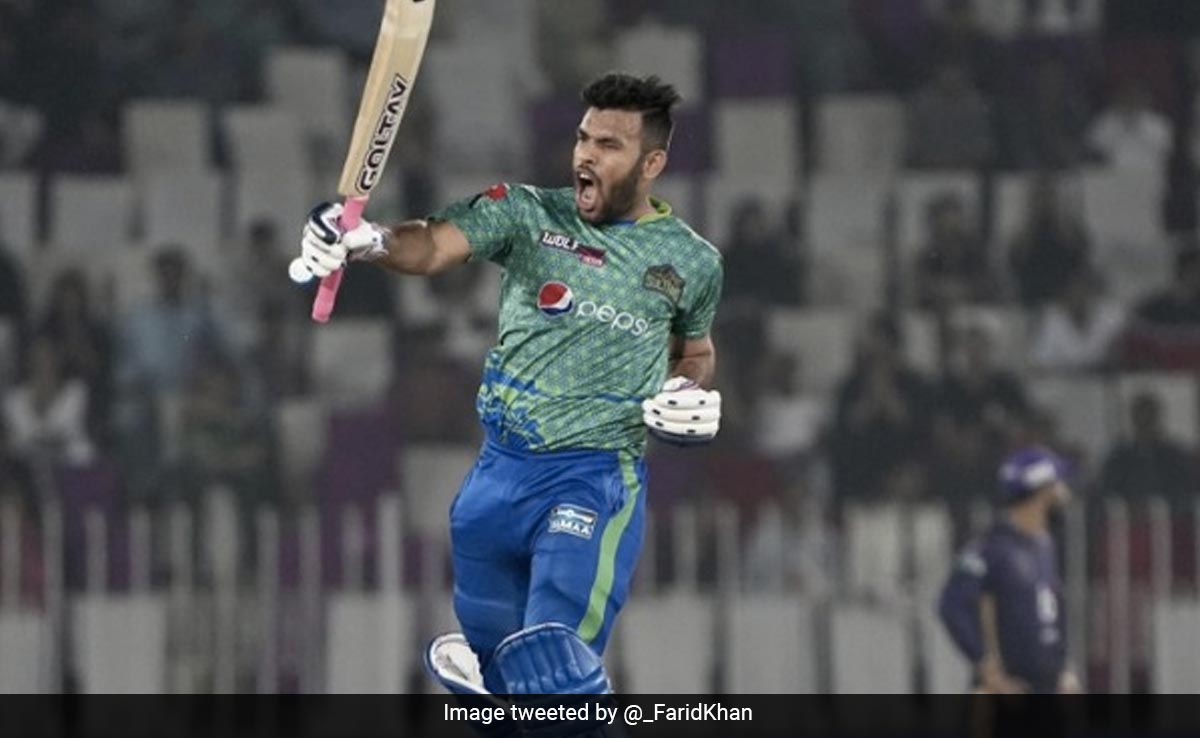 T-20 क्रिकेट में मचा बवाल, पाकिस्तानी बैटर ने 9 छक्के, 12 चौके लगाकर बना दिया रिकॉर्ड, 24 घंटे के अंदर बदल दिया PSL का इतिहास, Video