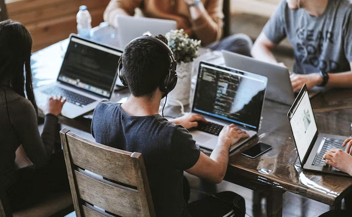 Bosch To Cut 3,500 Jobs In Home Appliances Unit To "Reduce Costs"