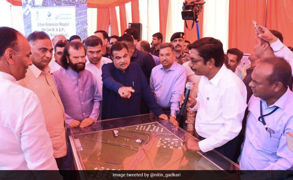 दिल्ली के गाजीपुर का 20 लाख टन कचरा अर्बन एक्सटेंशन रोड प्रोजेक्ट-2 में होगा इस्तेमाल : नितिन गडकरी
