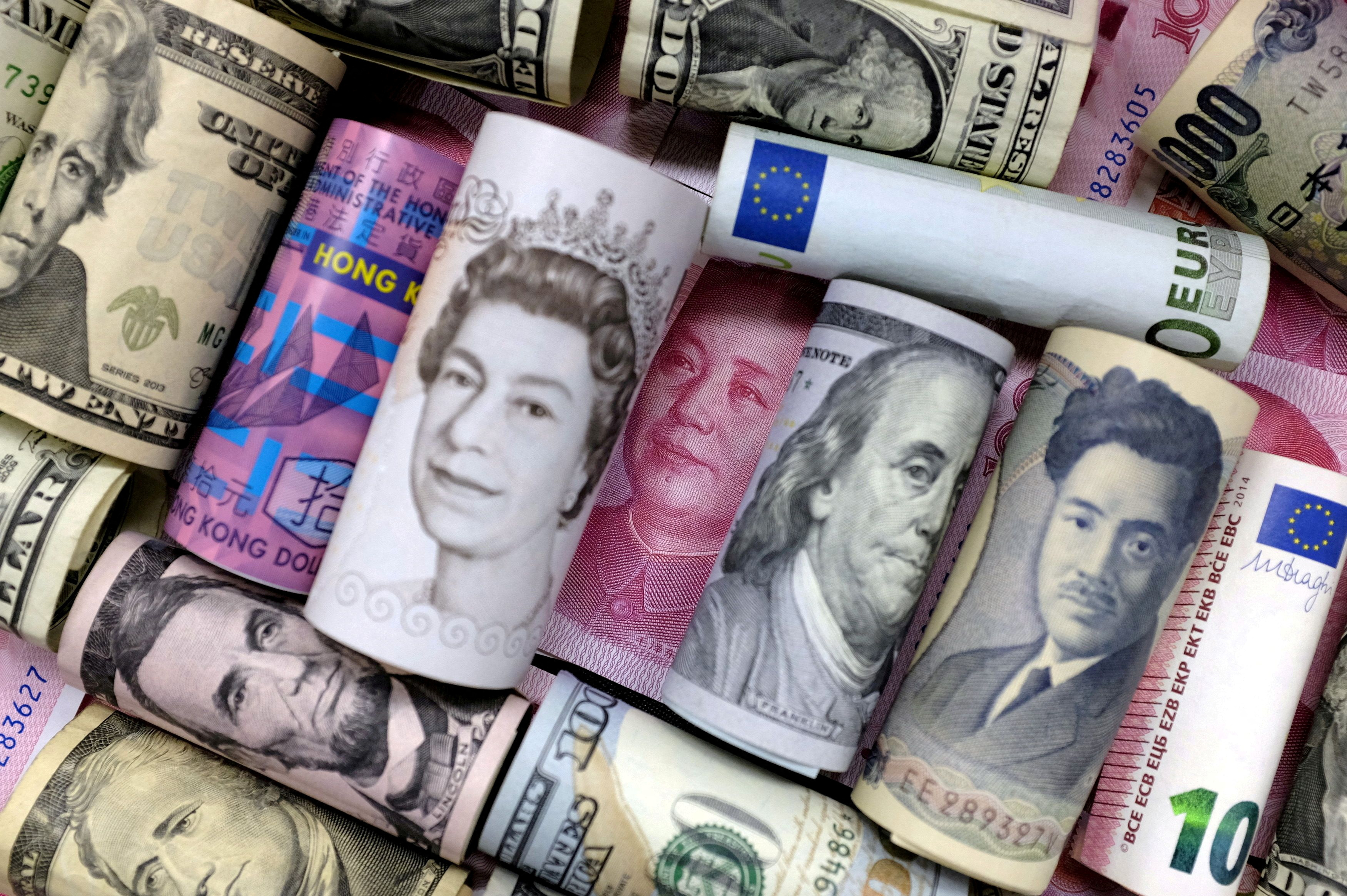 India's Forex Reserve Touches Record High Of $681 Billion