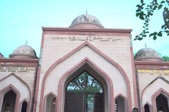 Lucknow's Eidgah To Make Special Arrangement For Women To Offer Ramzan Prayers Lucknow's Eidgah To Make Special Arrangement For Women To Offer Ramzan Prayers